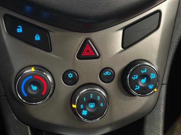 Chevrolet Aveo II с пробегом 2012 года, цена 599 000 рублей, 133338 км, седан, Автокод Объявления