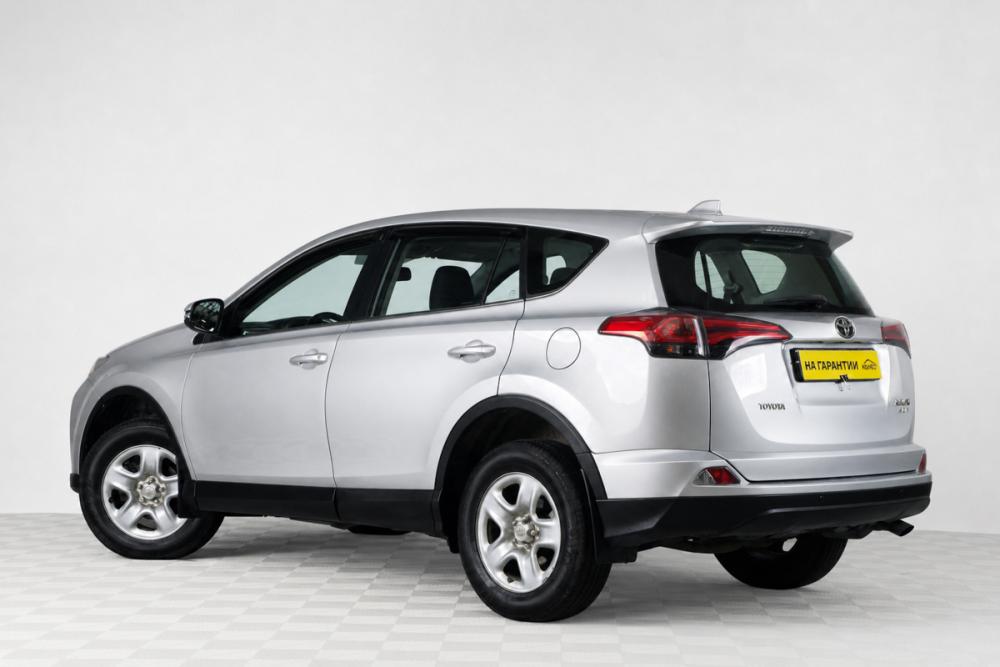 Toyota RAV4 IV (XA40) Рестайлинг Челябинск  - изображение 5