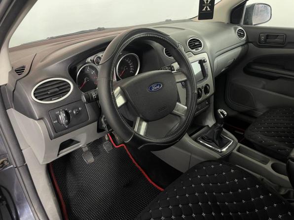 Ford Focus II Рестайлинг с пробегом 2010 года, цена 645 000 рублей, 188421 км, седан, Автокод Объявления