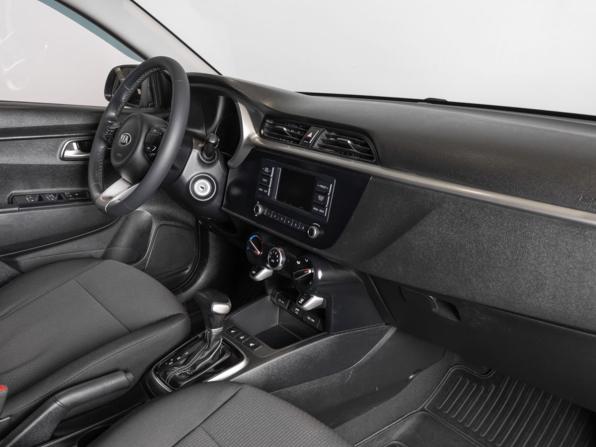 Kia Rio IV Рестайлинг с пробегом 2021 года, цена 1 519 658 рублей, 180321 км, хэтчбек, Автокод Объявления