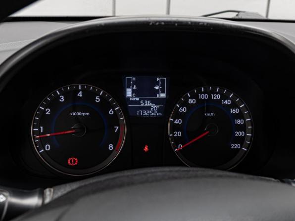 Hyundai Solaris I Рестайлинг с пробегом 2016 года, цена 1 010 000 рублей, 173252 км, седан, Автокод Объявления