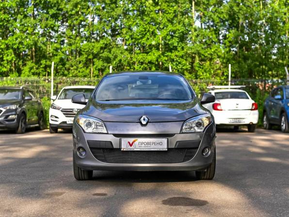 Renault Megane III с пробегом 2010 года, цена 580 000 рублей, 222228 км, хэтчбек, Автокод Объявления
