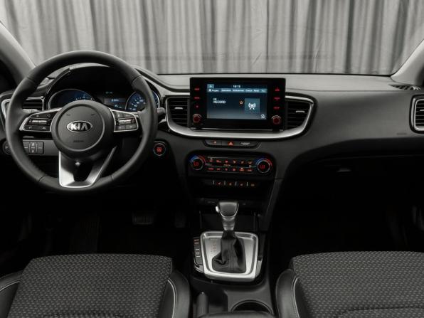 Kia Ceed III с пробегом 2020 года, цена 1 800 000 рублей, 231740 км, универсал, Автокод Объявления