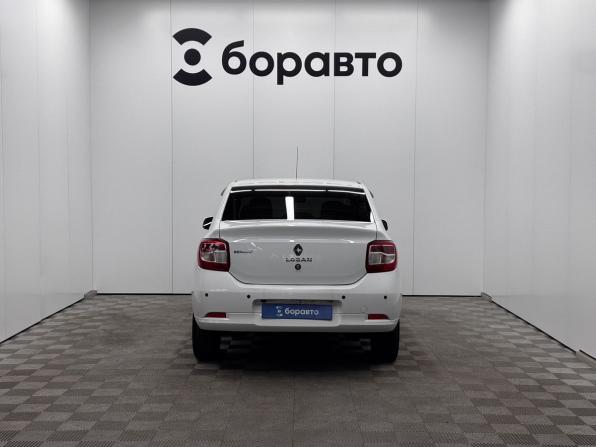 Renault Logan II с пробегом 2016 года, цена 690 000 рублей, 187237 км, седан, Автокод Объявления