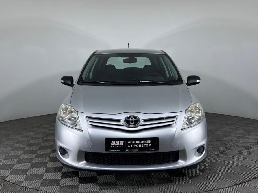 Toyota Auris I Рестайлинг Ростов-на-Дону  - изображение 2