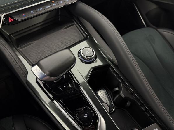 Geely Monjaro I с пробегом 2023 года, цена 3 700 000 рублей, 22966 км, внедорожник, Автокод Объявления