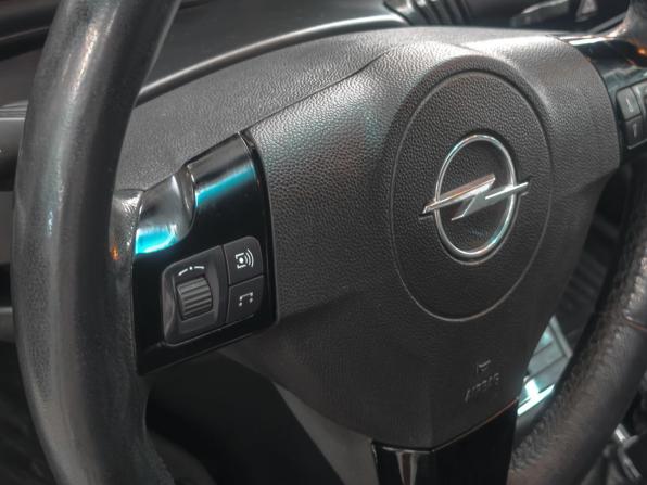 Opel Astra H Рестайлинг с пробегом 2010 года, цена 649 900 рублей, 260000 км, универсал, Автокод Объявления