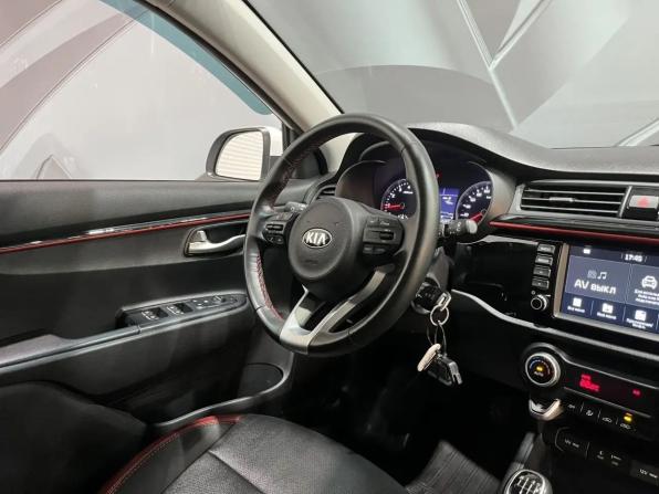 Kia Rio IV с пробегом 2019 года, цена 1 370 000 рублей, 126887 км, хэтчбек, Автокод Объявления