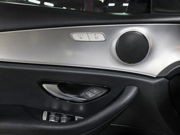 Mercedes-Benz E-Класс V (W213 S213 C238) с пробегом 2019 года, цена 1 998 000 рублей, 235289 км, седан, Автокод Объявления