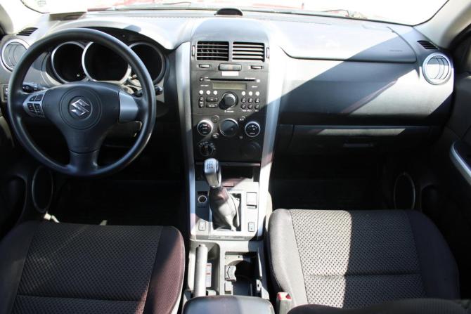 Suzuki Grand Vitara II Рестайлинг с пробегом 2010 года, цена 955 000 рублей, 196992 км, внедорожник, Автокод Объявления