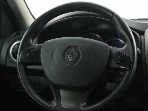 Renault Sandero II с пробегом 2016 года, цена 922 000 рублей, 138000 км, хэтчбек, Автокод Объявления