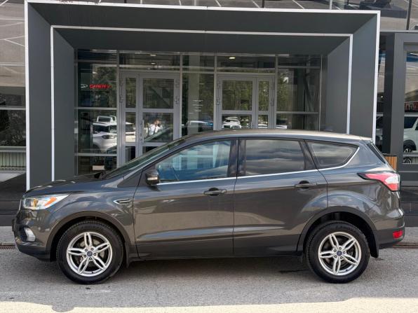 Ford Kuga II Рестайлинг с пробегом 2016 года, цена 1 676 000 рублей, 97425 км, внедорожник, Автокод Объявления