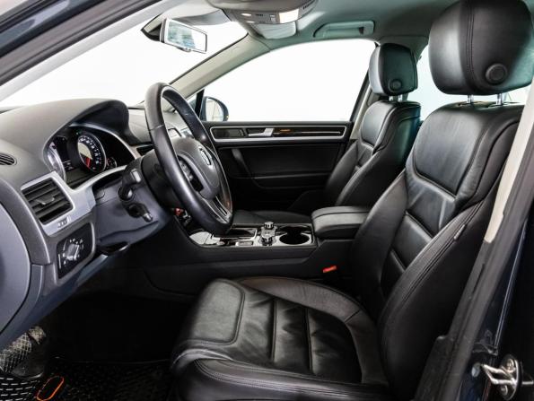 Volkswagen Touareg II с пробегом 2013 года, цена 2 499 000 рублей, 123000 км, внедорожник, Автокод Объявления