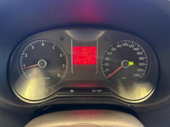 Volkswagen Polo V с пробегом 2013 года, цена 837 000 рублей, 91000 км, седан, Автокод Объявления