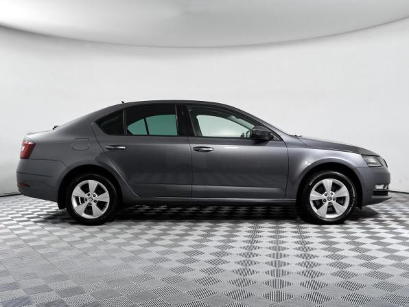 Skoda Octavia III (A7) Рестайлинг с пробегом 2020 года, цена 2 710 000 рублей, 51941 км, лифтбек, Автокод Объявления