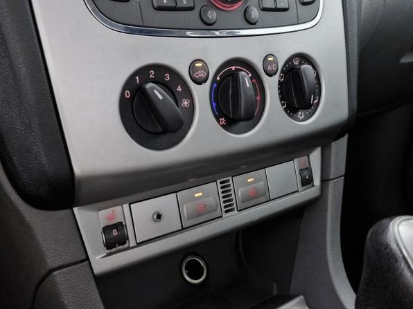 Ford Focus II Рестайлинг с пробегом 2011 года, цена 398 000 рублей, 210529 км, седан, Автокод Объявления