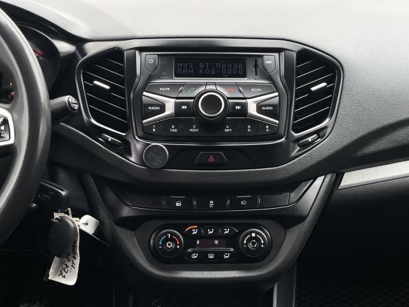 Lada (ВАЗ) Vesta I с пробегом 2019 года, цена 810 000 рублей, 196131 км, седан, Автокод Объявления