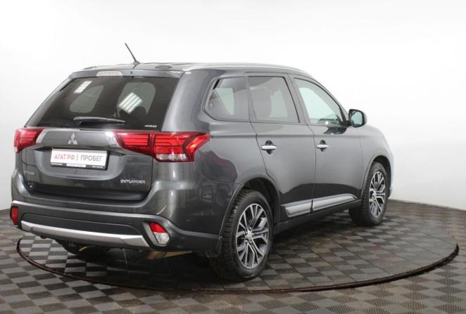 Mitsubishi Outlander III Рестайлинг 2 с пробегом 2015 года, цена 2 010 000 рублей, 126000 км, внедорожник, Автокод Объявления