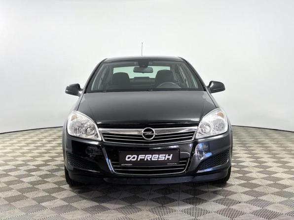 Opel Astra H Рестайлинг с пробегом 2013 года, цена 639 900 рублей, 123338 км, седан, Автокод Объявления