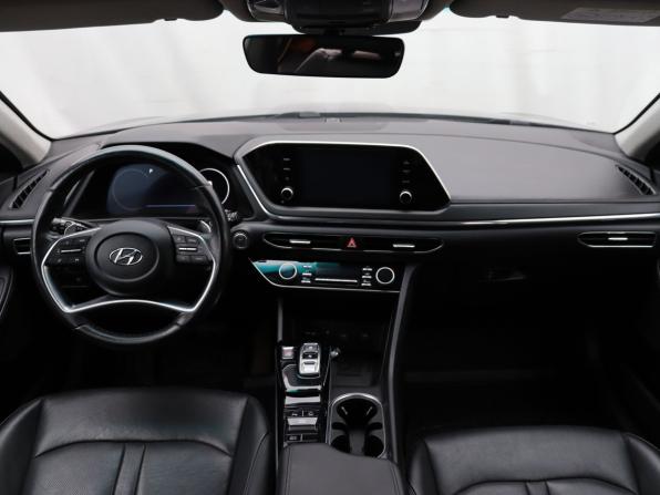 Hyundai Sonata VIII (DN8) с пробегом 2023 года, цена 1 899 000 рублей, 60911 км, седан, Автокод Объявления