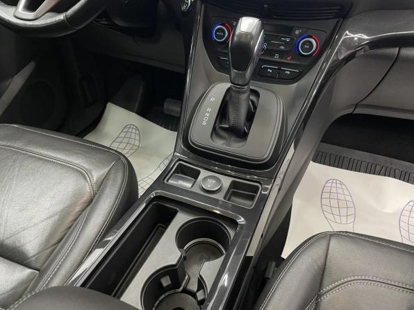 Ford Kuga II Рестайлинг с пробегом 2016 года, цена 1 840 000 рублей, 86455 км, внедорожник, Автокод Объявления