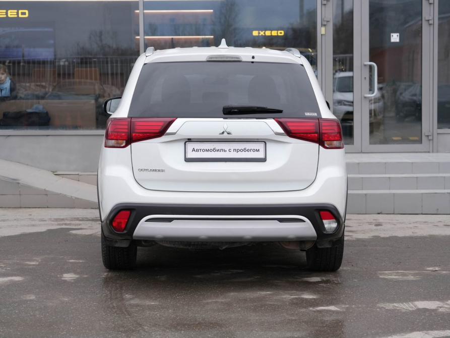 Mitsubishi Outlander III Рестайлинг 3 Новосибирск  - изображение 6