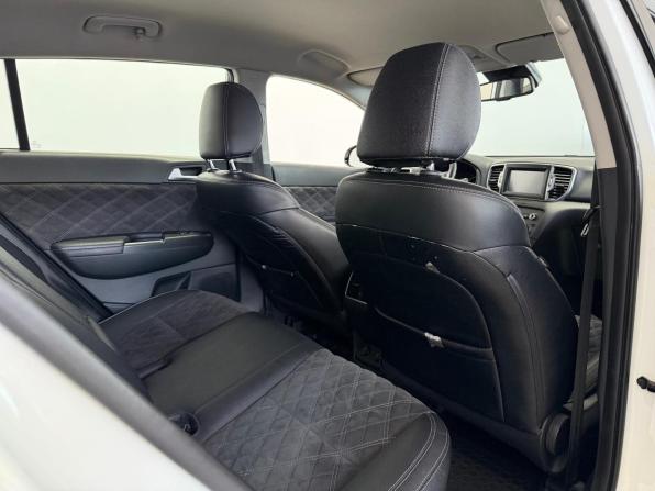 Kia Sportage IV с пробегом 2017 года, цена 1 800 000 рублей, 181745 км, внедорожник, Автокод Объявления