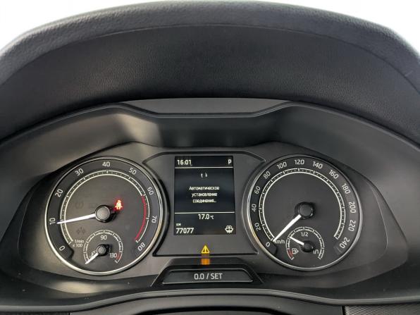 Skoda Rapid II с пробегом 2022 года, цена 1 650 000 рублей, 76968 км, лифтбек, Автокод Объявления