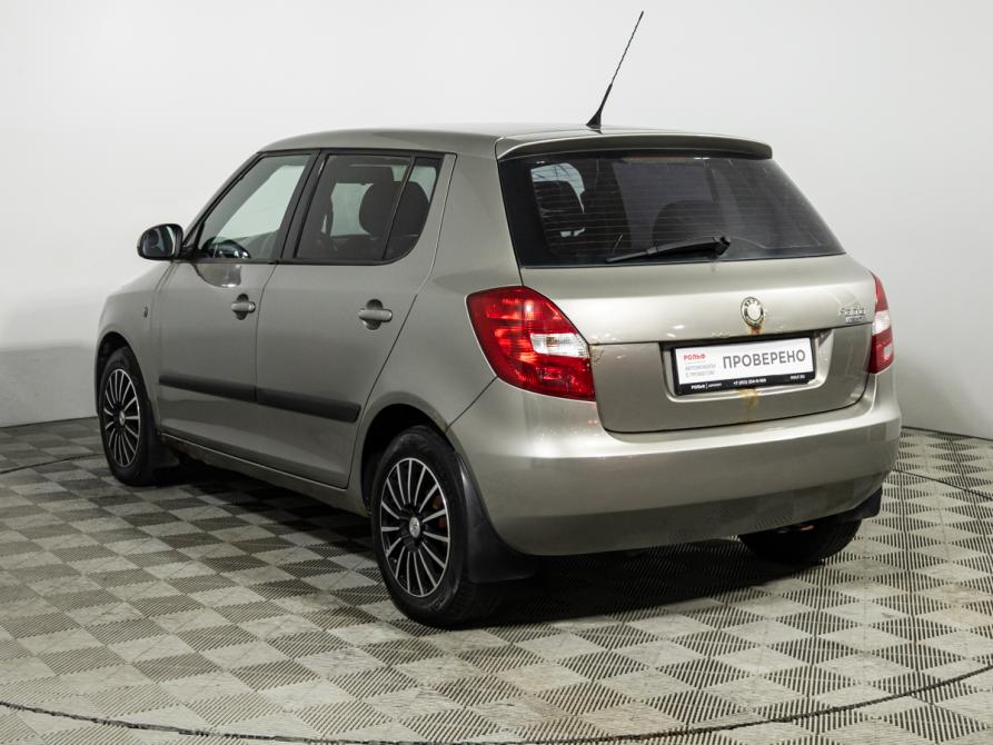 Skoda Fabia II Санкт-Петербург  - изображение 7