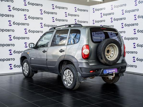 Chevrolet Niva I Рестайлинг с пробегом 2011 года, цена 470 000 рублей, 220628 км, внедорожник, Автокод Объявления