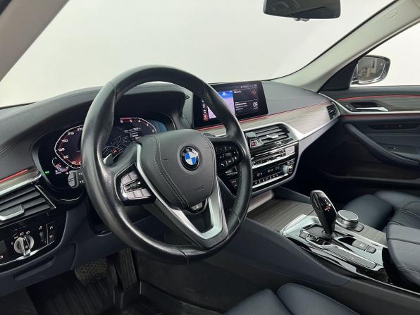 BMW 5 серии VII (G30/G31/G38) с пробегом 2020 года, цена 4 490 000 рублей, 78030 км, универсал, Автокод Объявления