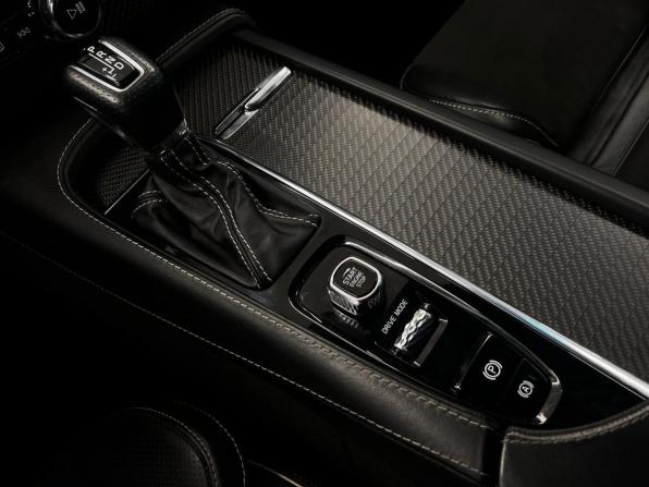 Volvo XC90 II с пробегом 2017 года, цена 3 365 000 рублей, 179014 км, внедорожник, Автокод Объявления