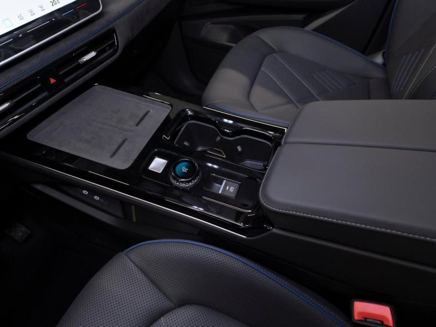 Volkswagen Tavendor I Рестайлинг Москва  - изображение 16