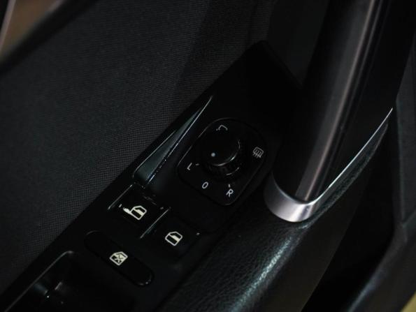 Volkswagen Passat B7 с пробегом 2011 года, цена 1 169 000 рублей, 181470 км, универсал, Автокод Объявления