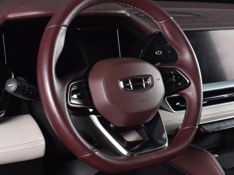 Geely Monjaro I Кемерово  - изображение 12