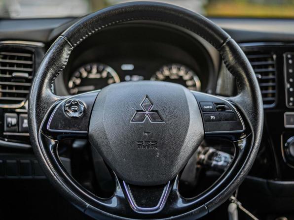 Mitsubishi Outlander III Рестайлинг 3 с пробегом 2019 года, цена 1 849 000 рублей, 138470 км, внедорожник, Автокод Объявления