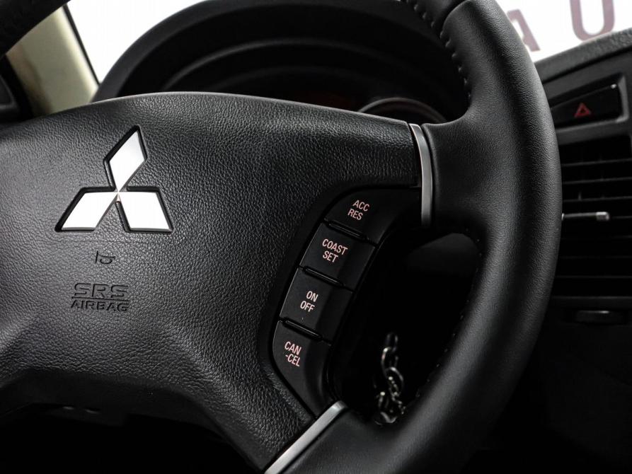 Mitsubishi Pajero IV Рестайлинг 1 Минеральные Воды  - изображение 14