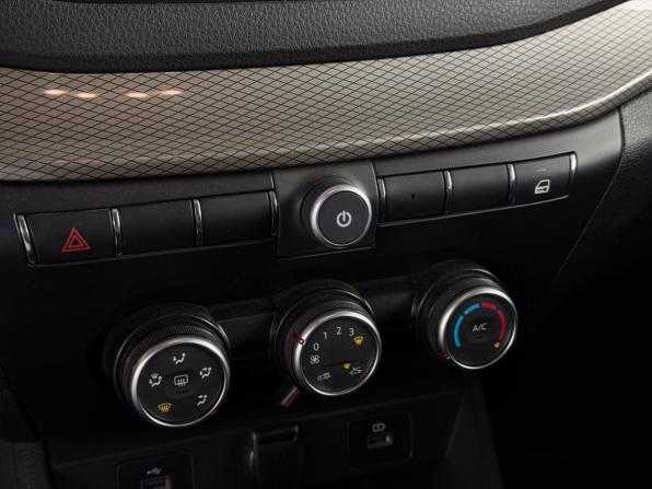 Lada (ВАЗ) Vesta I Рестайлинг (NG) с пробегом 2023 года, цена 1 217 000 рублей, 35200 км, седан, Автокод Объявления