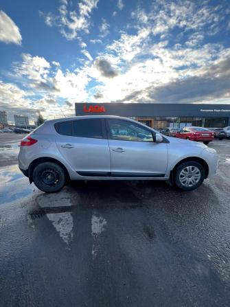 Renault Megane III с пробегом 2012 года, цена 490 000 рублей, 276000 км, хэтчбек, Автокод Объявления