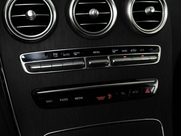Mercedes-Benz C-Класс IV (W205) Рестайлинг с пробегом 2018 года, цена 3 298 000 рублей, 79191 км, седан, Автокод Объявления