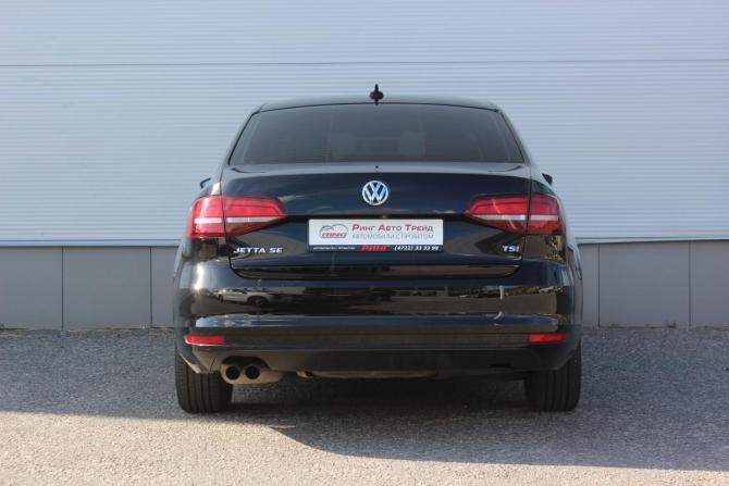 Volkswagen Jetta VI Рестайлинг с пробегом 2016 года, цена 897 000 рублей, 176647 км, седан, Автокод Объявления