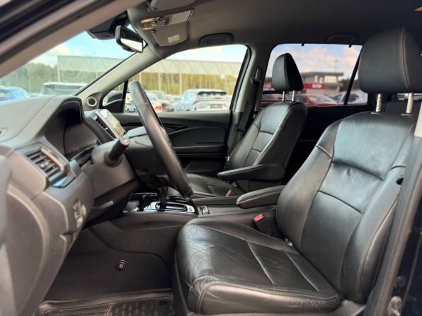 Honda Pilot III с пробегом 2018 года, цена 2 575 000 рублей, 243000 км, внедорожник, Автокод Объявления