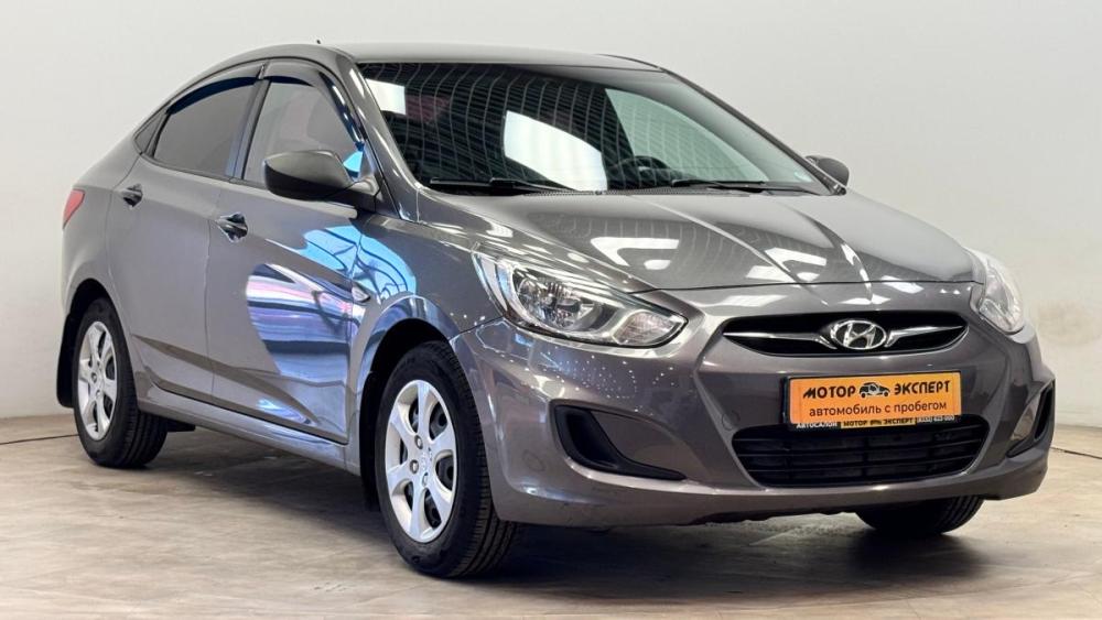 Hyundai Solaris I Киров  - изображение 6