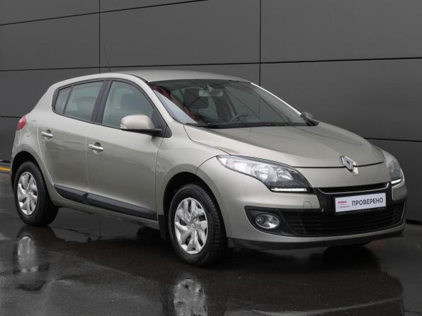 Renault Megane III Рестайлинг с пробегом 2014 года, цена 798 000 рублей, 108549 км, хэтчбек, Автокод Объявления
