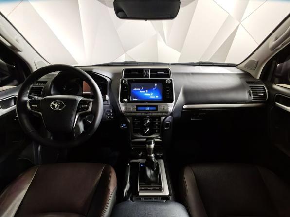 Toyota Land Cruiser Prado 150 Series Рестайлинг 2 с пробегом 2018 года, цена 4 895 000 рублей, 85184 км, внедорожник, Автокод Объявления