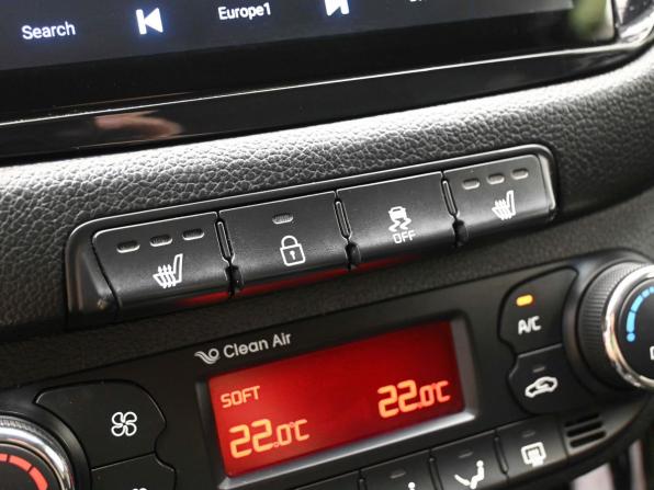 Kia Ceed II с пробегом 2012 года, цена 1 249 000 рублей, 198829 км, хэтчбек, Автокод Объявления