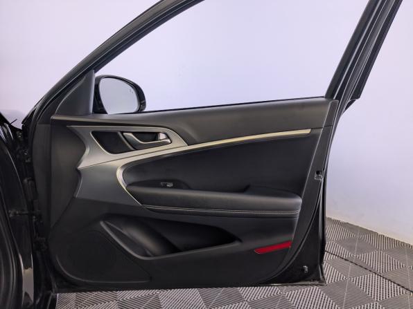 Genesis G70 I с пробегом 2019 года, цена 2 725 000 рублей, 109293 км, седан, Автокод Объявления