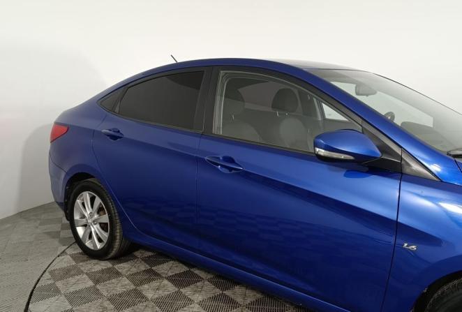 Hyundai Solaris I с пробегом 2012 года, цена 895 000 рублей, 173683 км, седан, Автокод Объявления