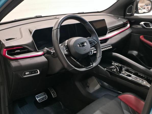 Geely Coolray I Рестайлинг с пробегом 2024 года, цена 2 198 000 рублей, 22742 км, внедорожник, Автокод Объявления