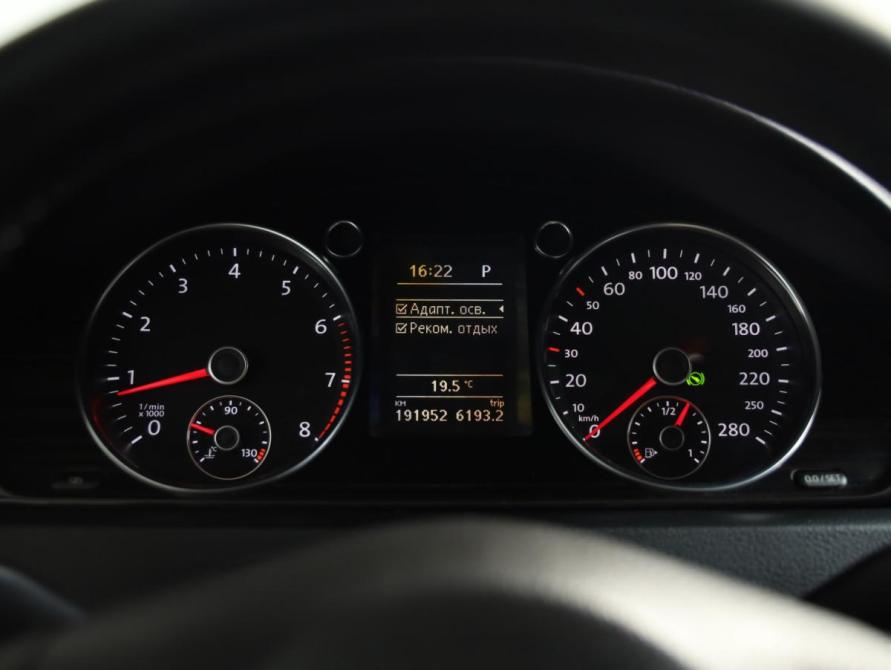 Volkswagen Passat CC I Рестайлинг Санкт-Петербург  - изображение 13